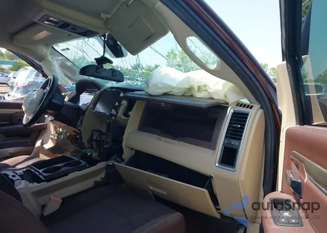 2015 Ram 1500 Outdoorsman z USA, uszkodzony, nr VIN 1C6RR7LT2FS622566